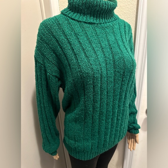 Denim Republic Vintage Pull Over - Picture 3 of 8